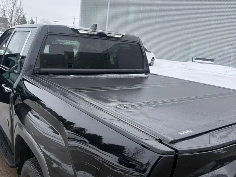 Toyota Tundra 4WD Limited Hybrid CrewMax, снимка 10 - Автомобили и джипове - 53512166