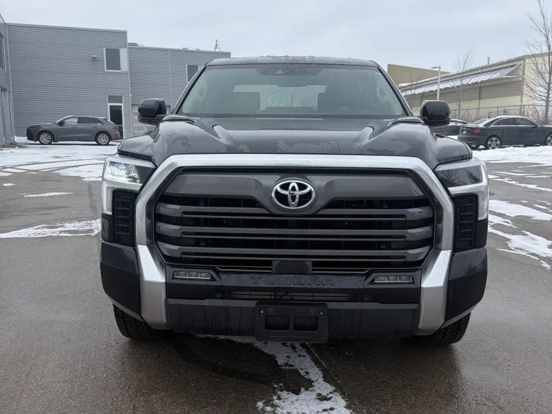 Toyota Tundra 4WD Limited Hybrid CrewMax, снимка 5 - Автомобили и джипове - 53512166