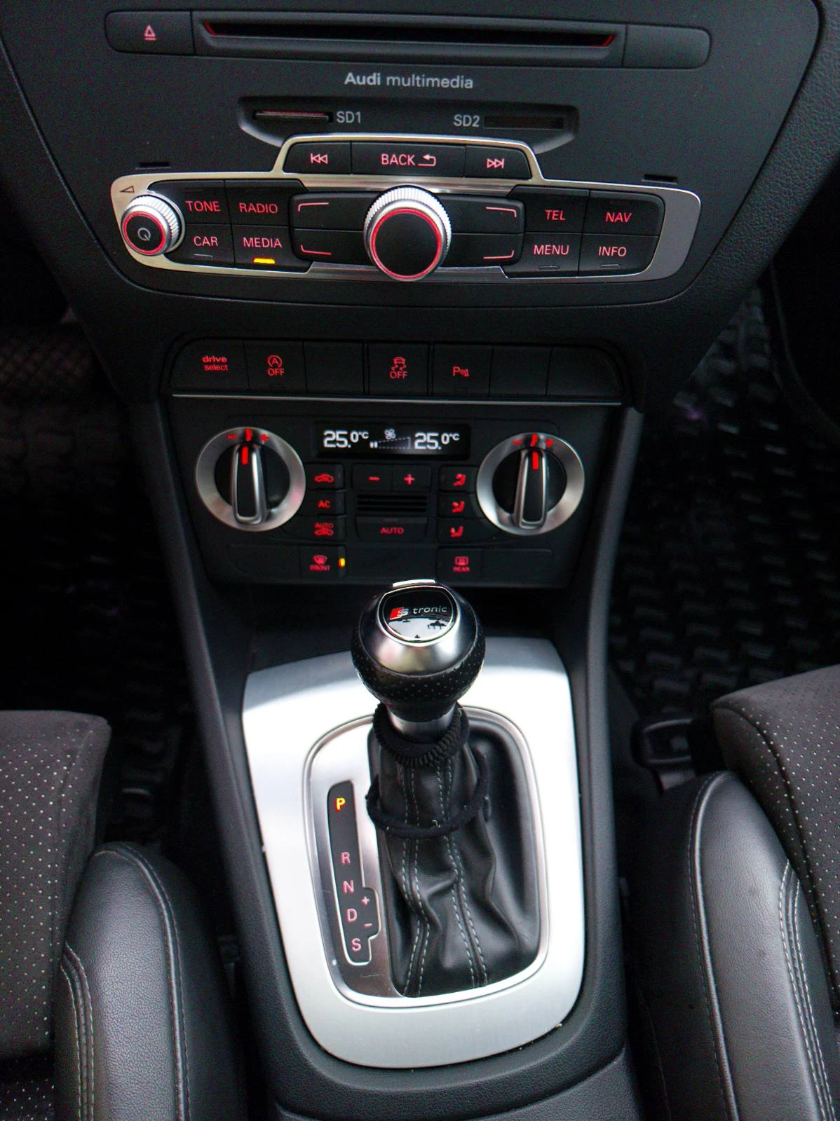 Audi Q3 | Mobile.bg � ����������� 13