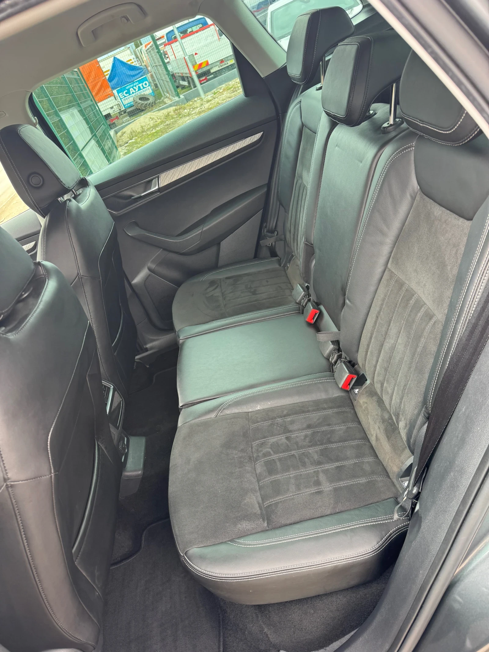 Skoda Karoq, снимка 6 - Автомобили и джипове - 53928906