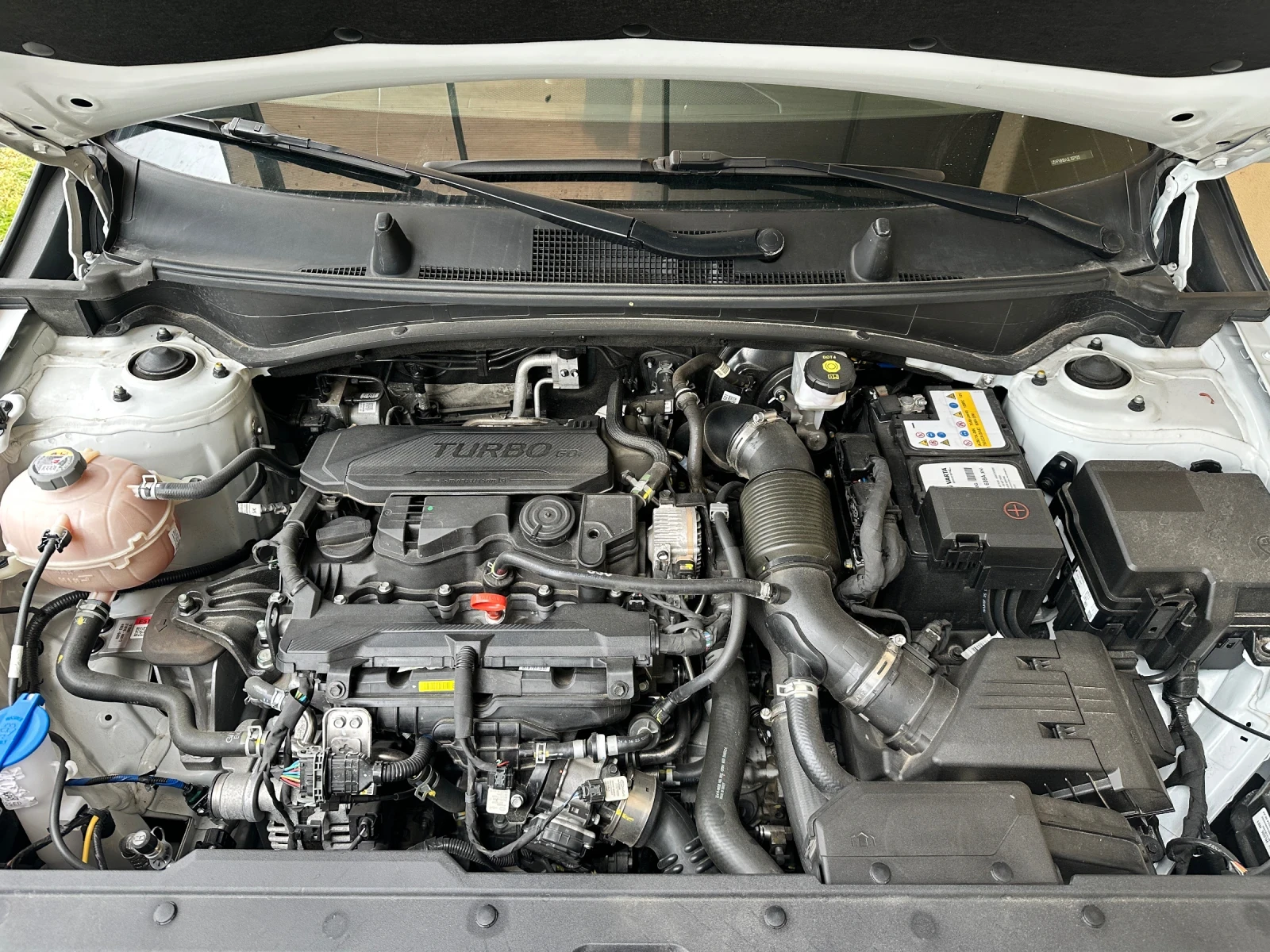 Kia Sportage 1.6 T GDI Executive , снимка 10 - Автомобили и джипове - 54169319