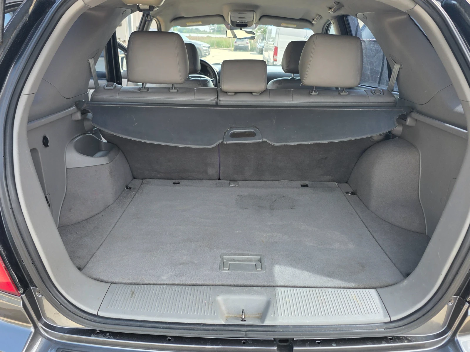Kia Sorento, снимка 10 - Автомобили и джипове - 55933945
