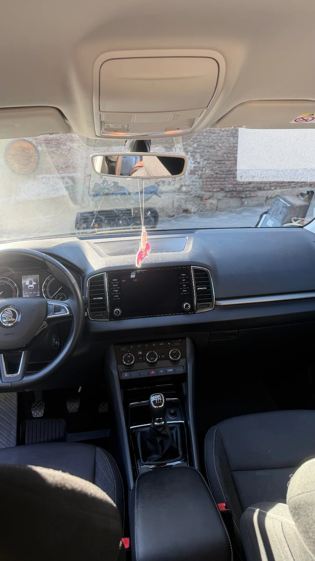 Skoda Karoq 1.5 TSI, ACT, снимка 16 - Автомобили и джипове - 56210879