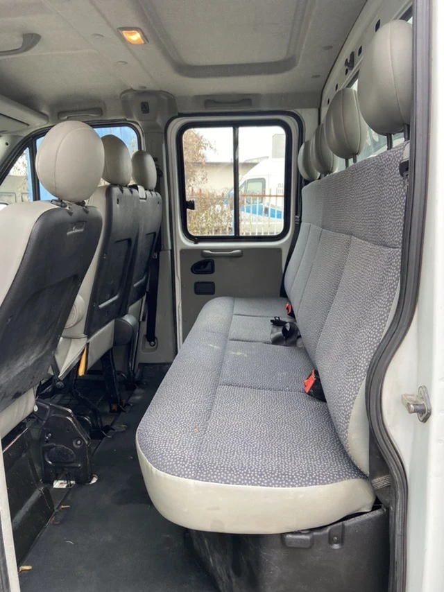 Opel Movano 2.5 CDTI, снимка 13 - Бусове и автобуси - 52205336