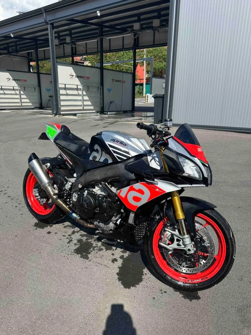 Aprilia Tuono 1100 V4 Factory, снимка 2 - Мотоциклети и мототехника - 51790435