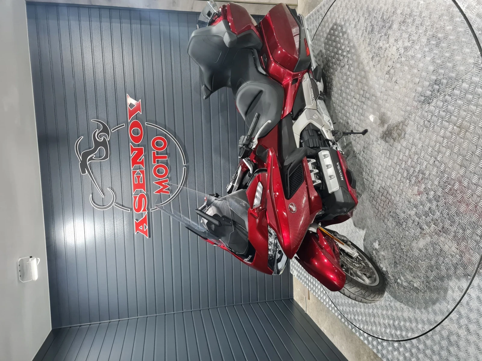 Honda Gold Wing RED STORM - изображение 2