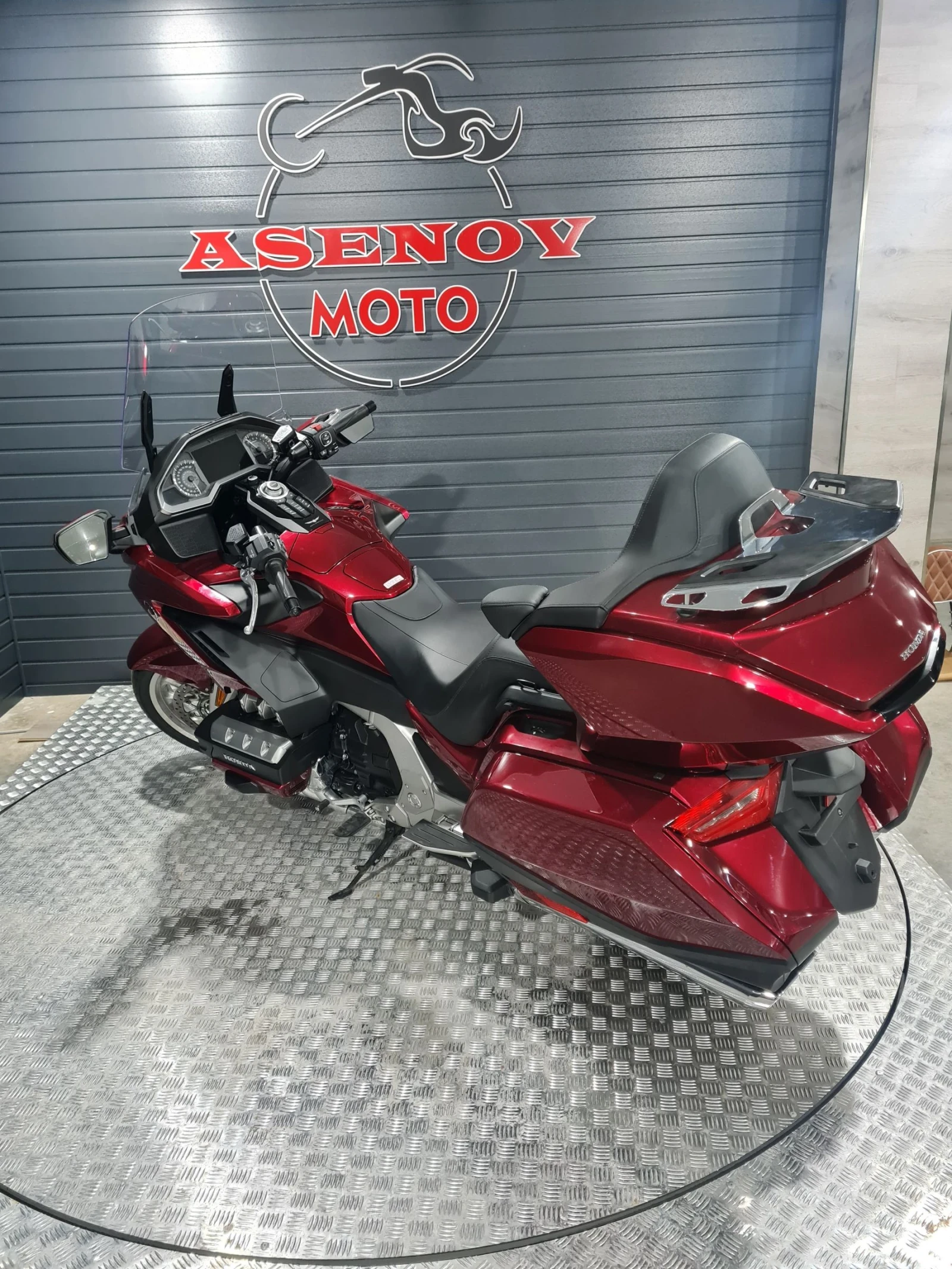 Honda Gold Wing RED STORM - изображение 8