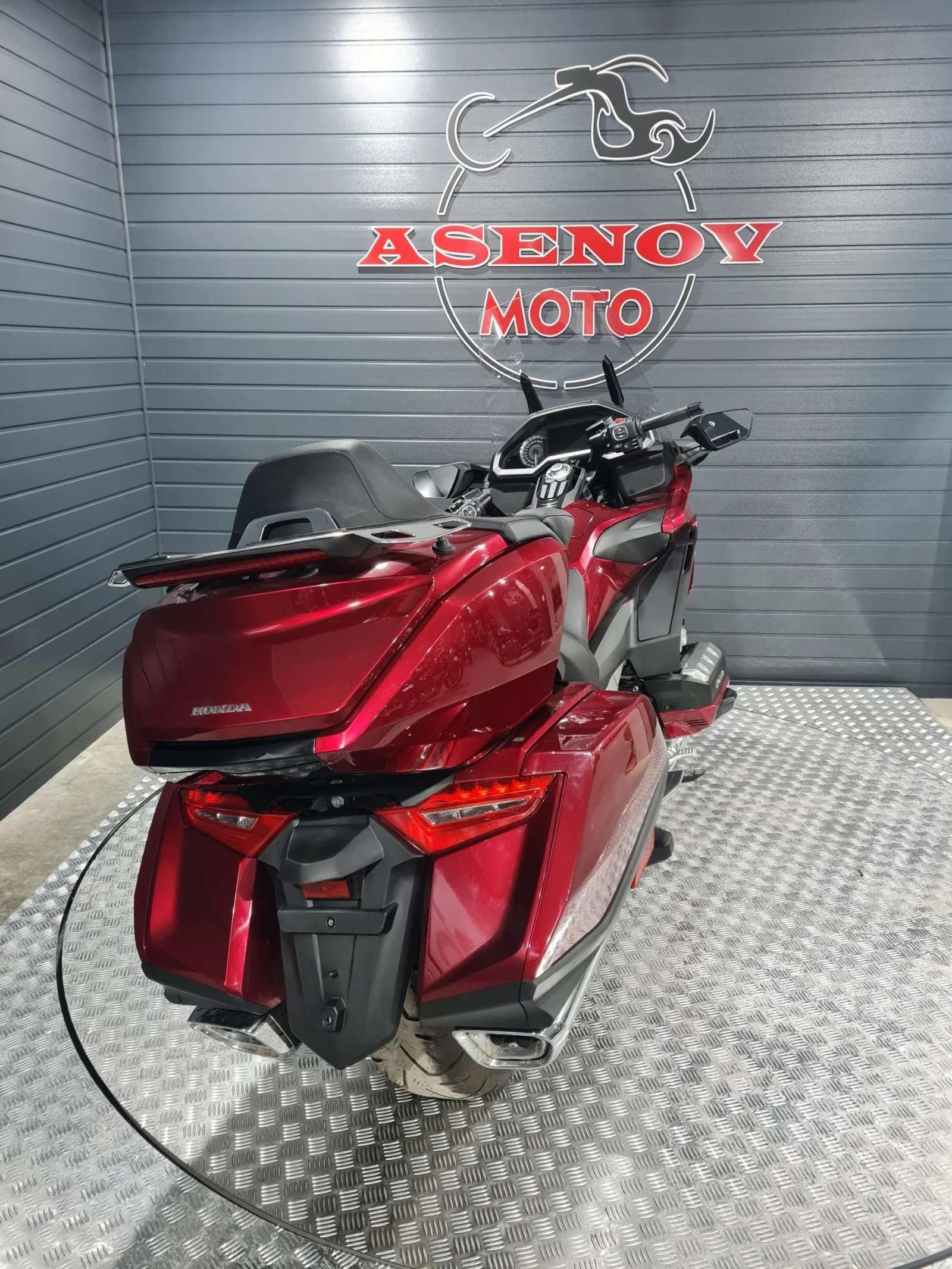 Honda Gold Wing RED STORM - изображение 9