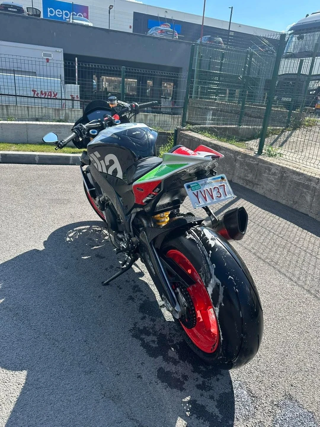 Aprilia Tuono 1100 V4 Factory - изображение 6