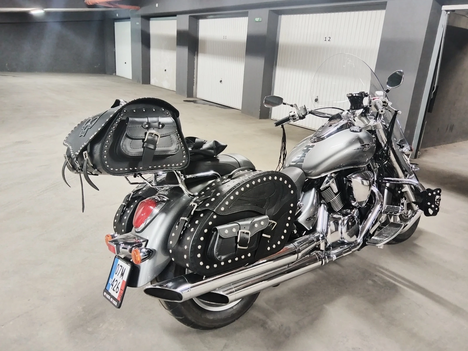Suzuki Intruder VLR1800, снимка 8 - Мотоциклети и мототехника - 55980137