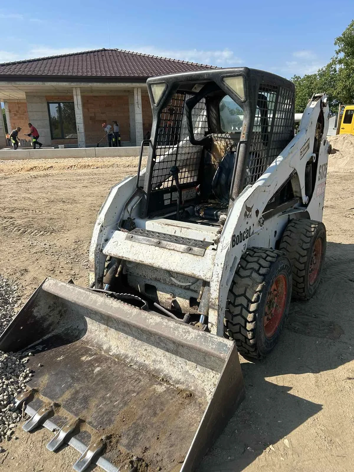 Мини челни товарачи Bobcat S175 - изображение 2