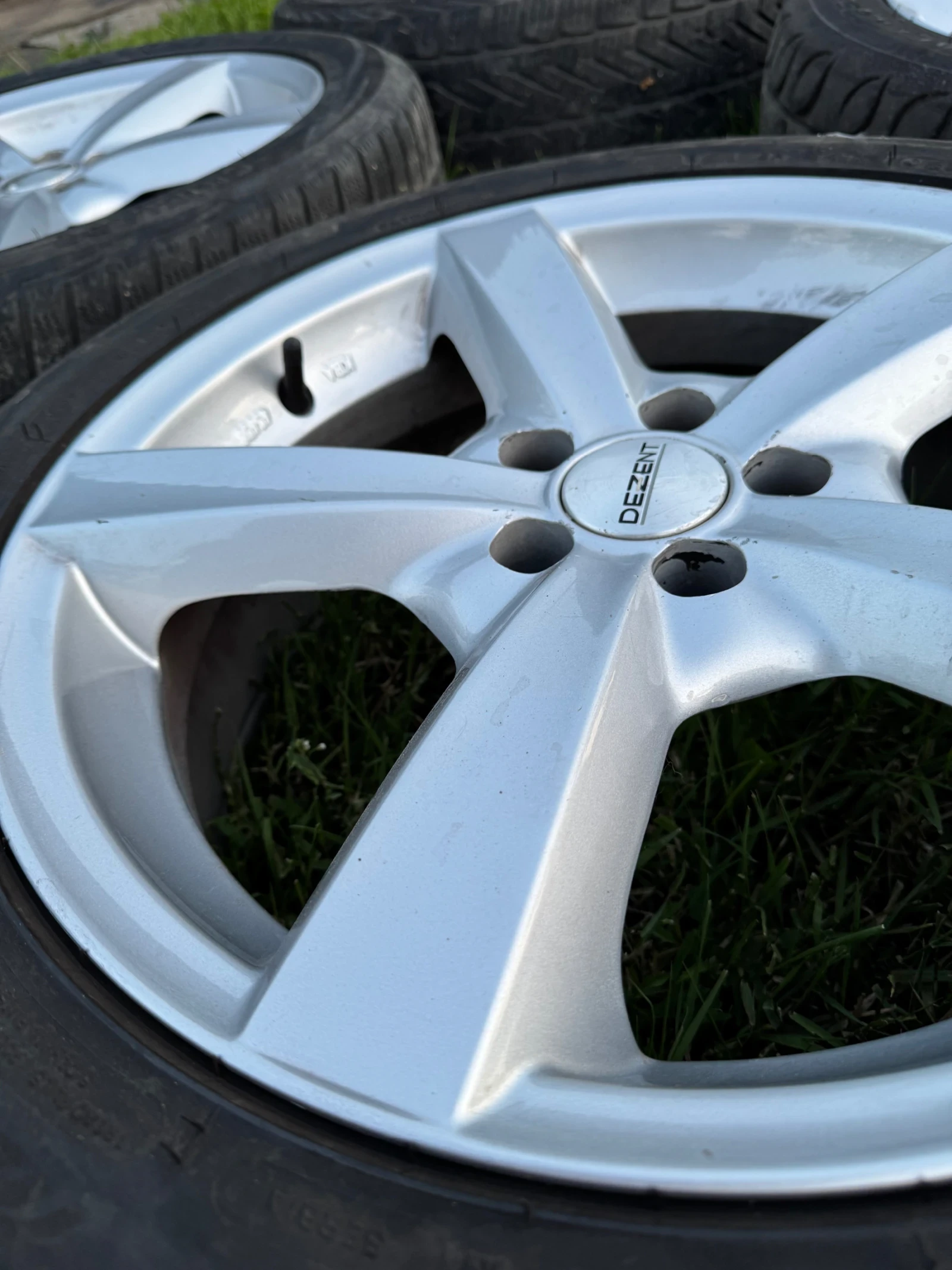 ���� � ������ 225/45R17 �� VW | Mobile.bg � ����������� 4