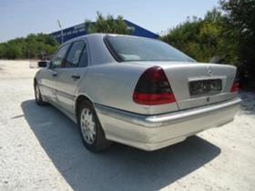 Mercedes-Benz C 200  136kc, снимка 3