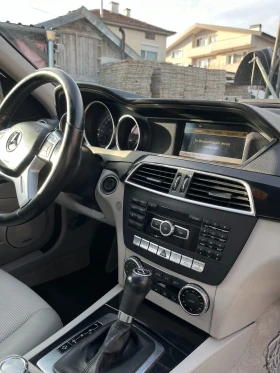 Mercedes-Benz C 220 2, 2, снимка 8