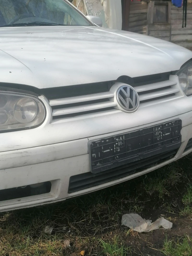 VW Golf, снимка 8 - Автомобили и джипове - 46126372