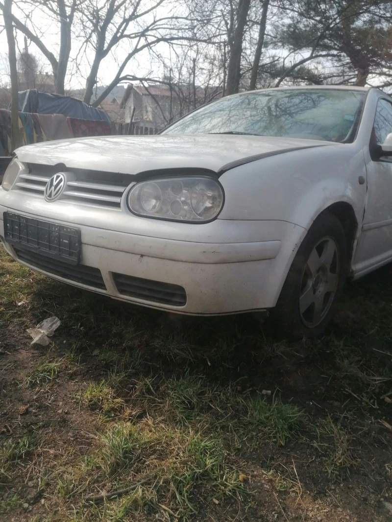 VW Golf, снимка 10 - Автомобили и джипове - 46126372