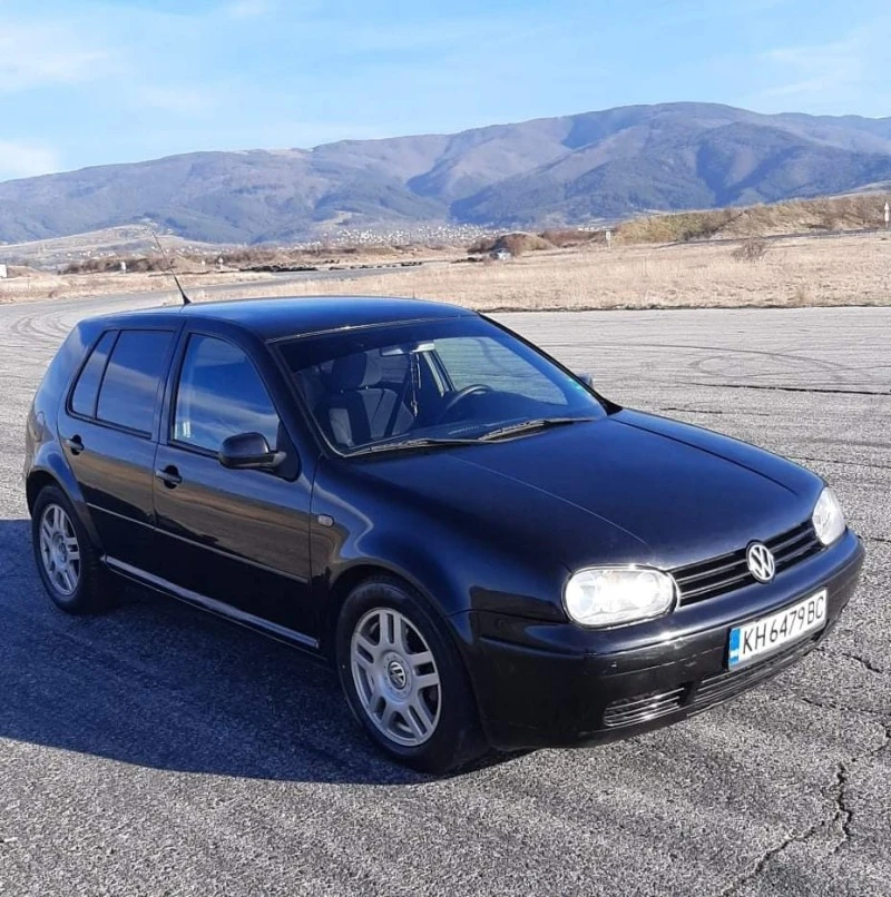 VW Golf, снимка 9 - Автомобили и джипове - 47155707