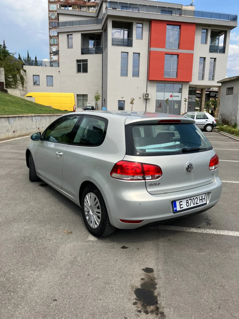 VW Golf, снимка 5 - Автомобили и джипове - 47308543