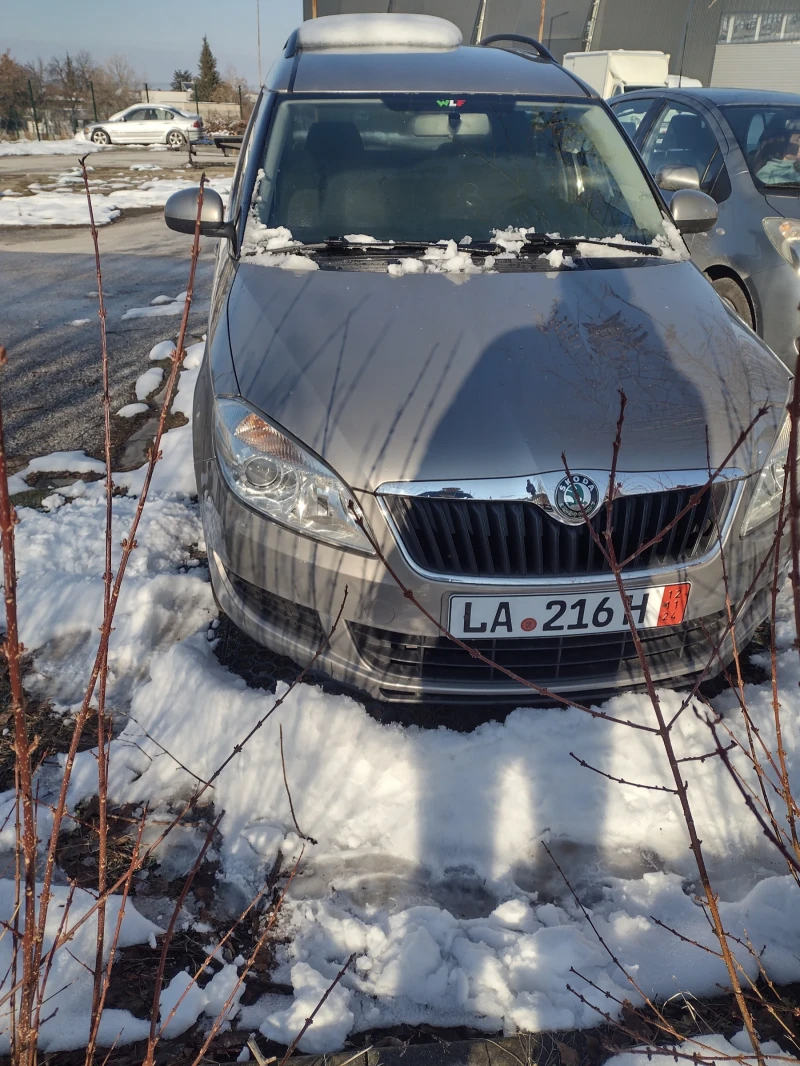 Skoda Roomster 1, 6 TDI, снимка 1 - Автомобили и джипове - 47977871