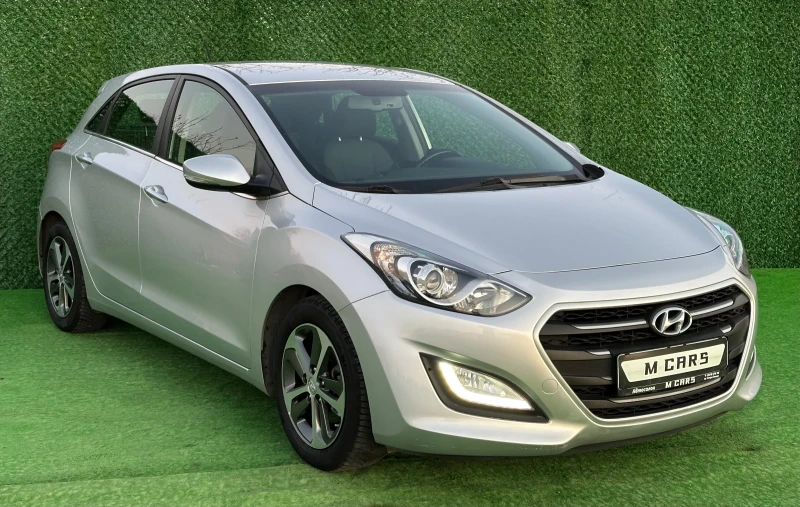 Hyundai I30 1.6CRDI 110ks TOP TOP TOP, снимка 2 - Автомобили и джипове - 48326840