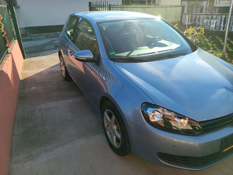 VW Golf 1.4 бензин 82кс 2009год ръчка 126хил реални , снимка 3 - Автомобили и джипове - 48407068