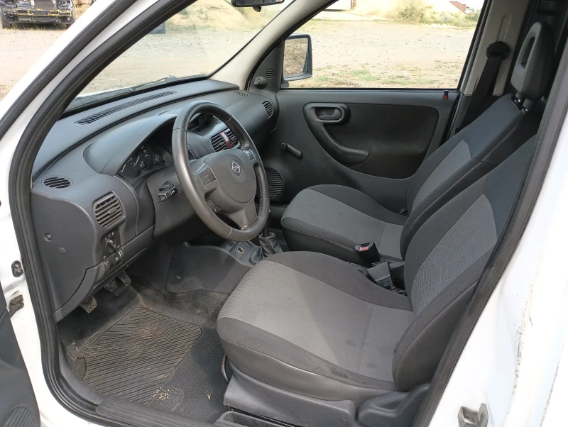 Opel Combo Combo, снимка 14 - Автомобили и джипове - 48450571