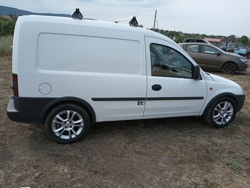 Opel Combo Combo, снимка 16 - Автомобили и джипове - 48450571