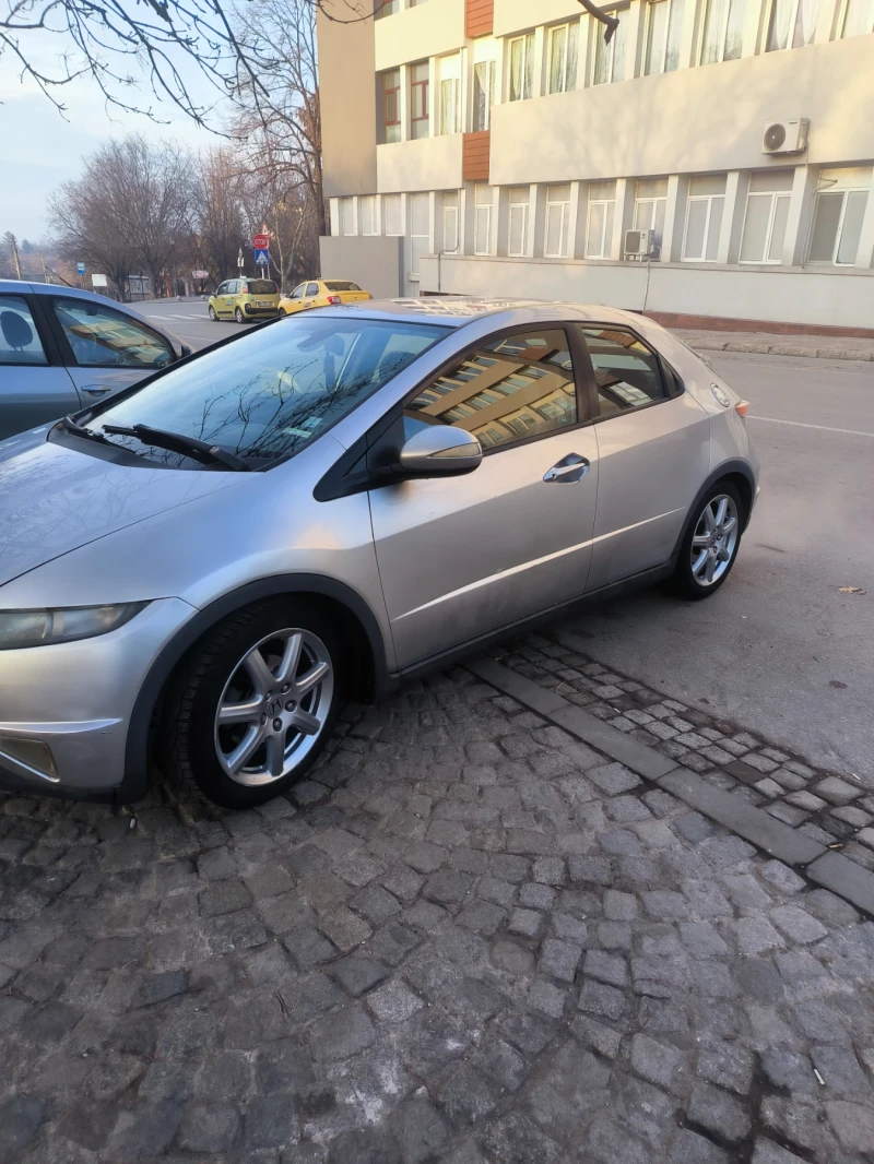 Honda Civic, снимка 8 - Автомобили и джипове - 48836911