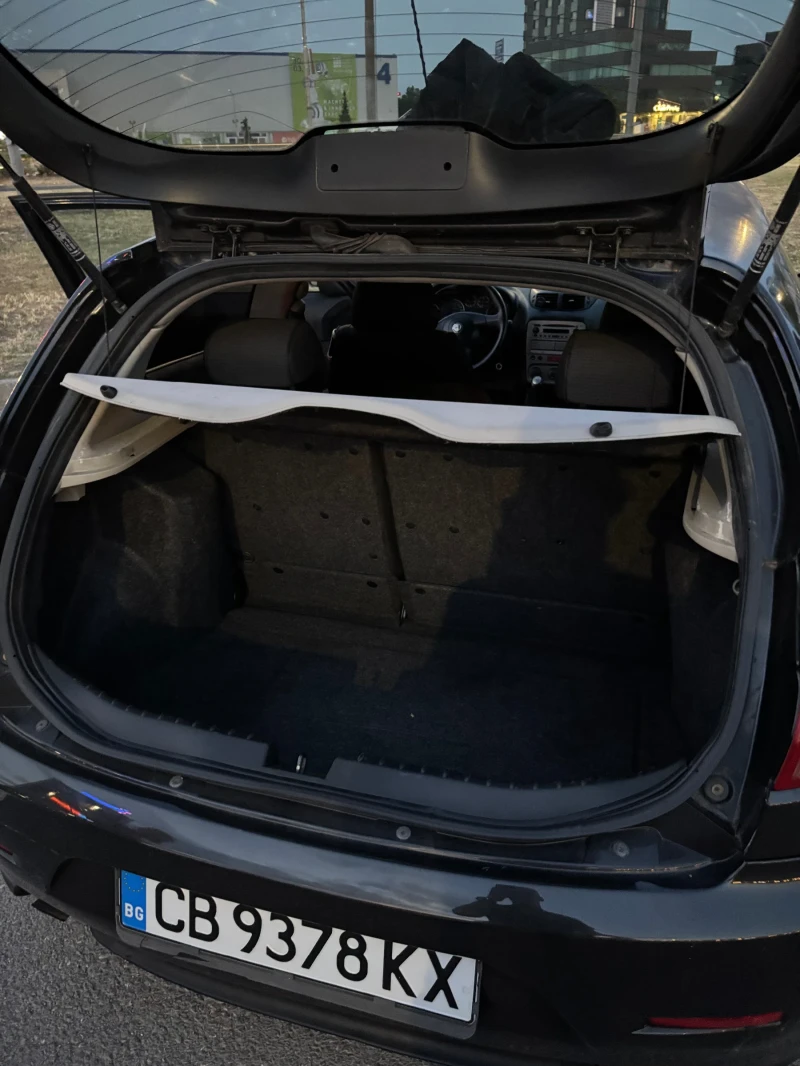 Alfa Romeo 147, снимка 4 - Автомобили и джипове - 52797493