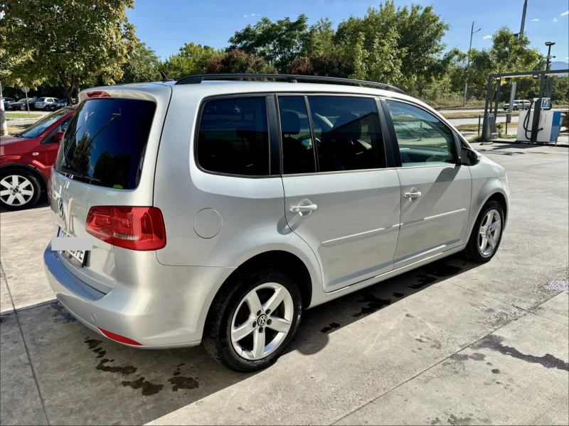 VW Touran 1.6 TDI DSG 7 Местен, снимка 3 - Автомобили и джипове - 52460361