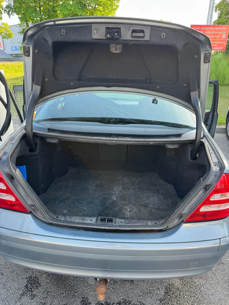 Mercedes-Benz C 180 Kompressor Top, снимка 15 - Автомобили и джипове - 52475958