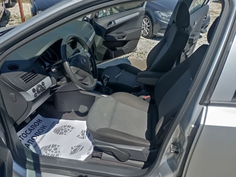 Opel Astra 1.4 бензин , снимка 7 - Автомобили и джипове - 52731166