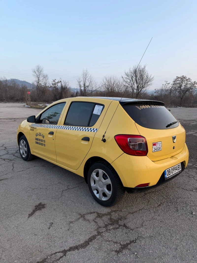 Dacia Sandero, снимка 5 - Автомобили и джипове - 53205638