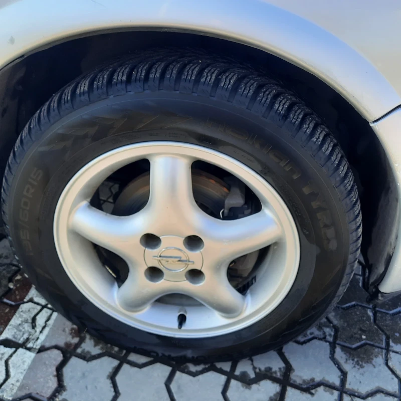 Opel Vectra 1.8/16v/116HP-АВТОМАТ-ГАЗ, снимка 6 - Автомобили и джипове - 53401128