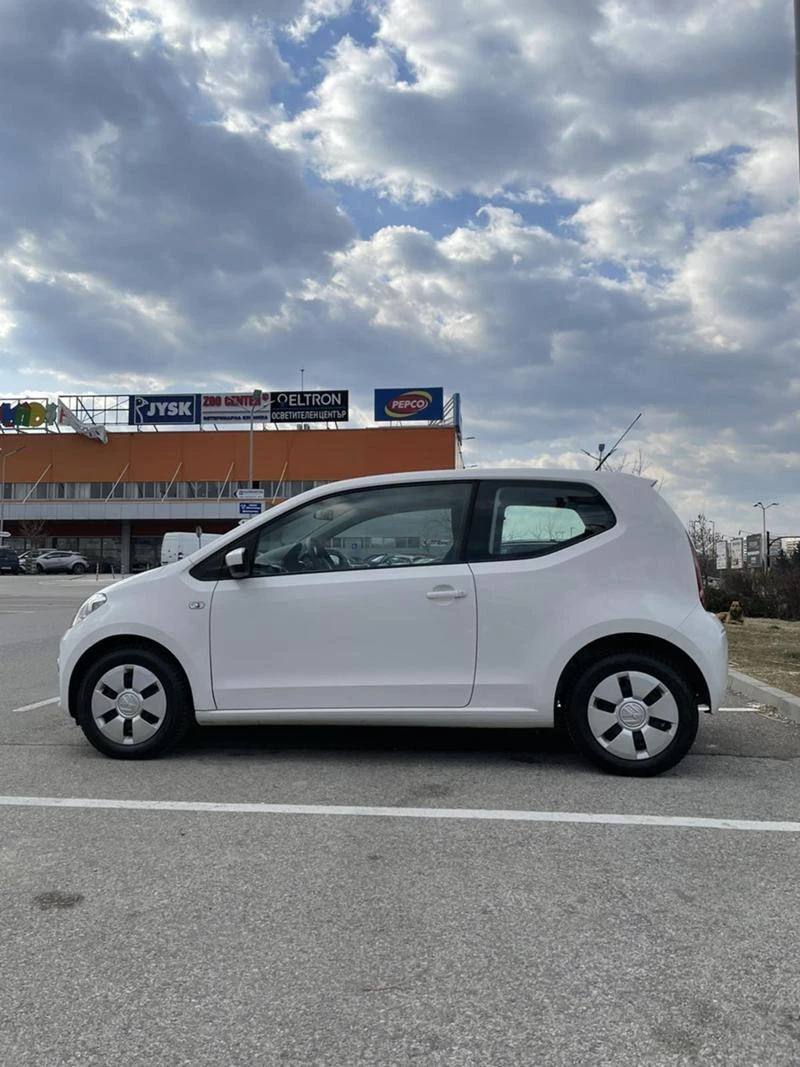 VW Up 1.0 метан, снимка 4 - Автомобили и джипове - 36901543