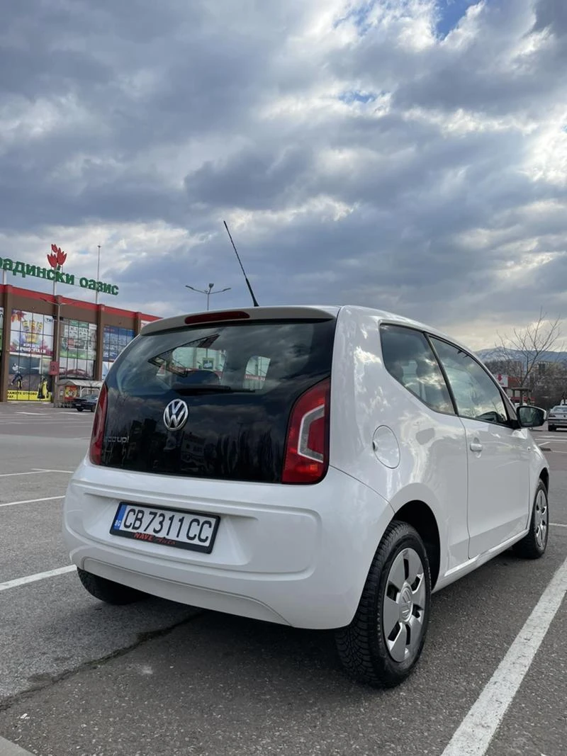 VW Up 1.0 метан, снимка 3 - Автомобили и джипове - 36901543