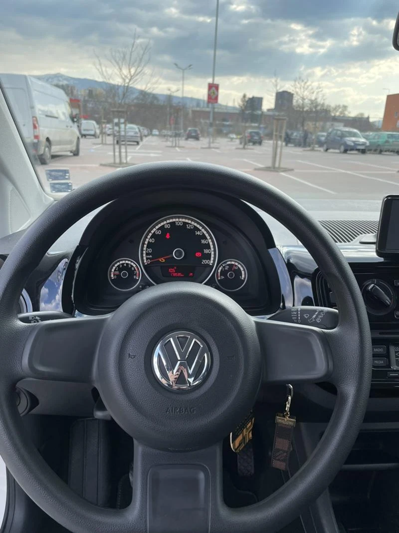 VW Up 1.0 метан, снимка 8 - Автомобили и джипове - 36901543