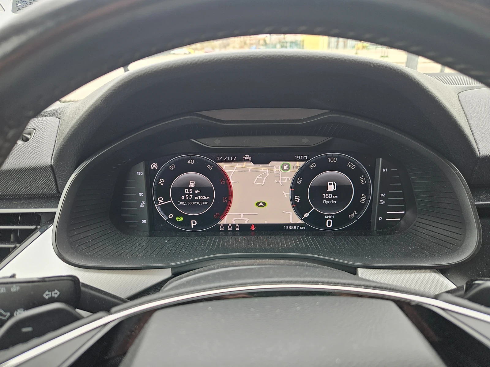 Skoda Scala 1.6TDI ДИЗЕЛ - изображение 6