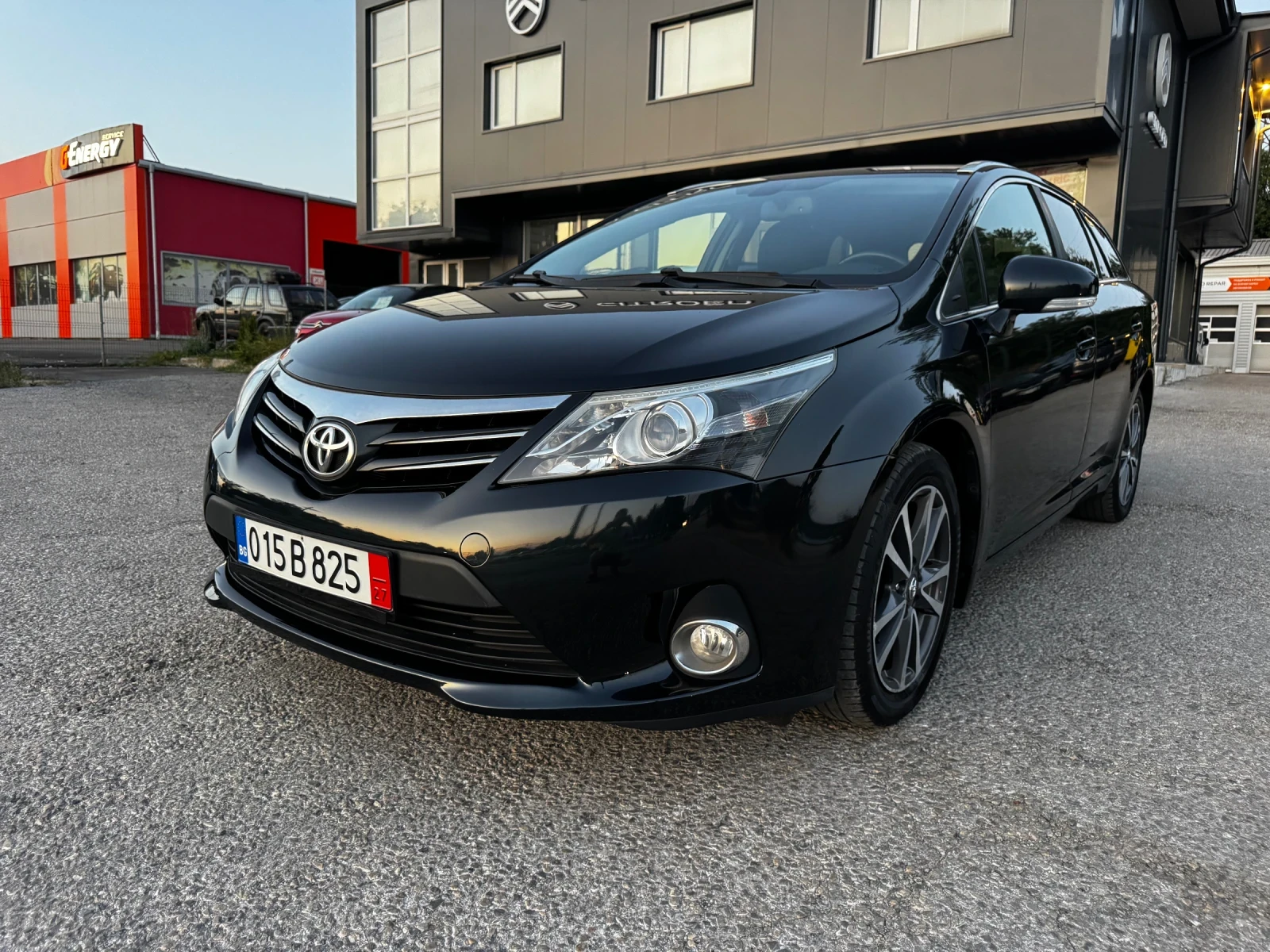 Toyota Avensis 2.0D4D* Navi* Camera* Tempomat* FaceLift*  - изображение 3