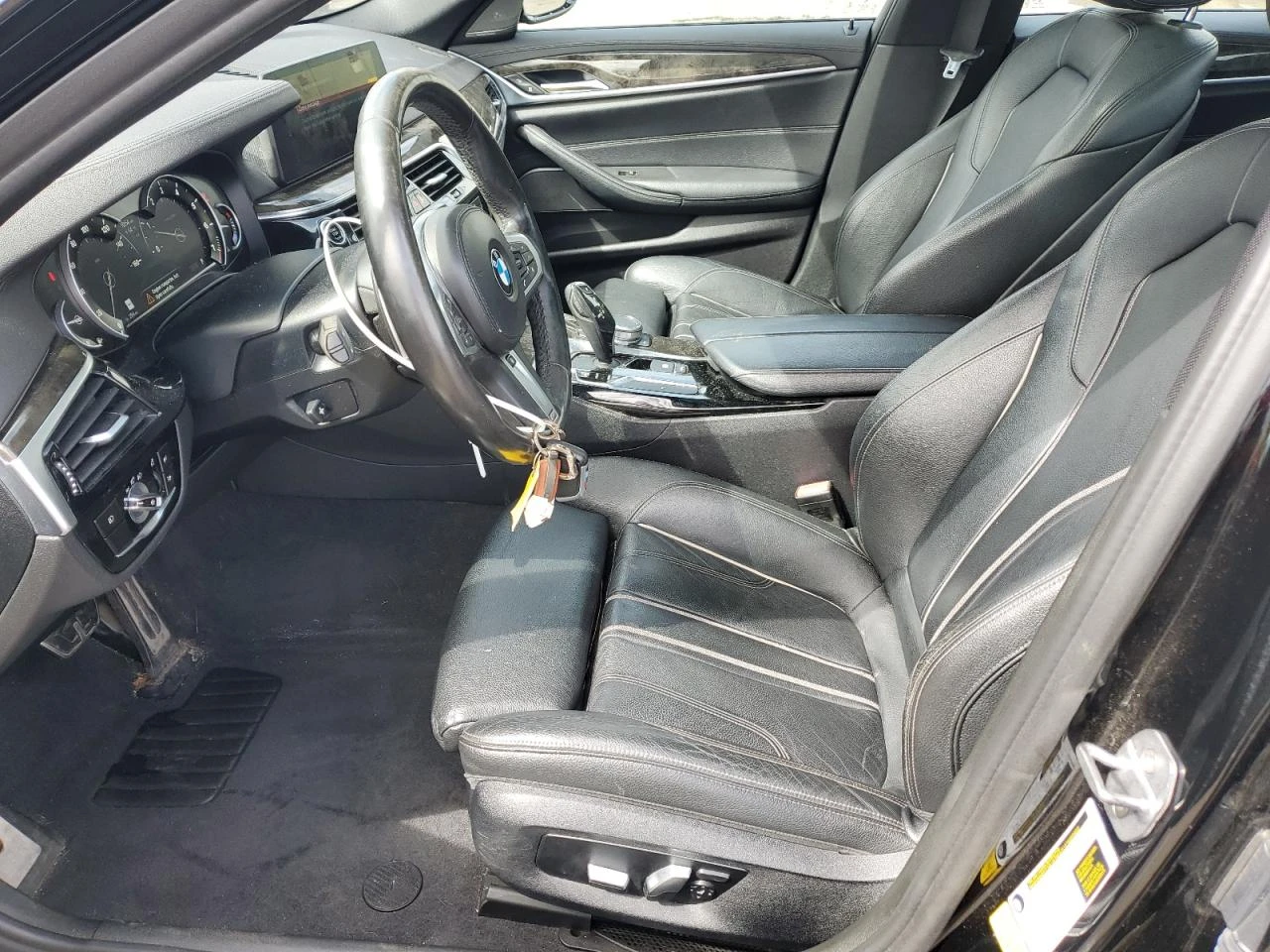 BMW 540 I M-Pack* Диг.табло* Harman/Kardon* HUD* Дистроник - изображение 7