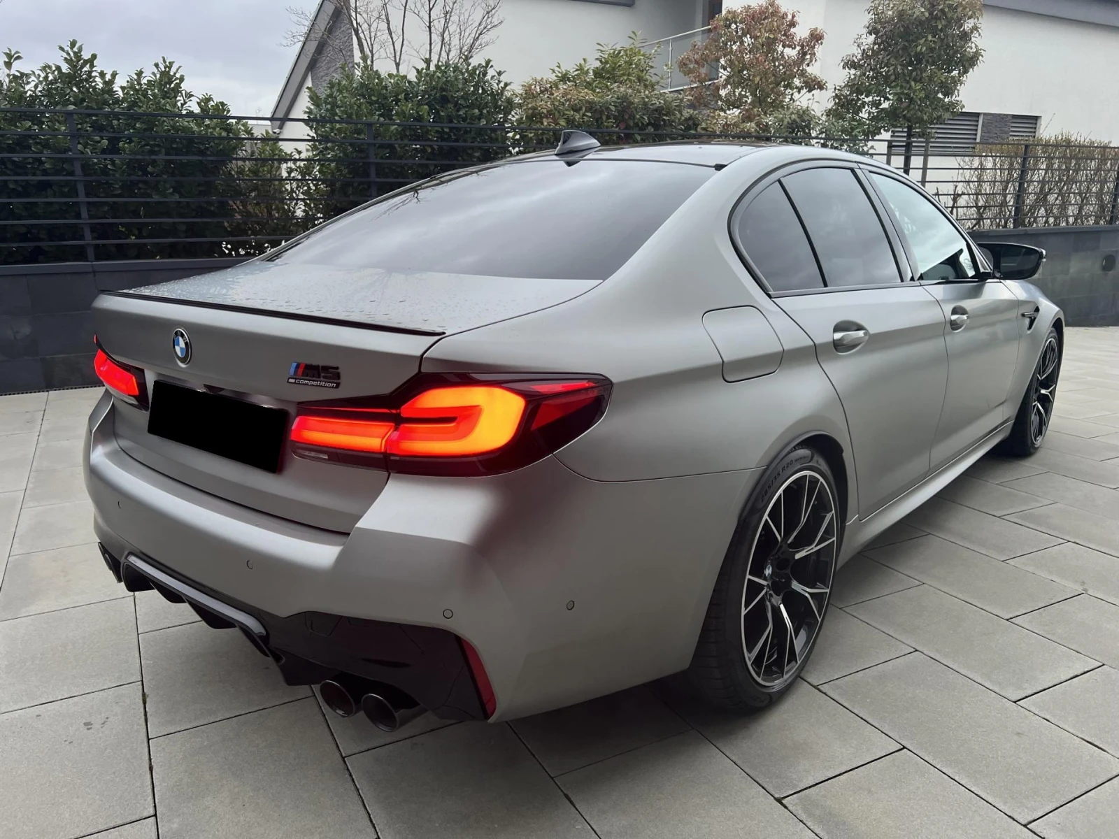 BMW M5 Competition LCI B/W, Carbon Ceramic - изображение 2