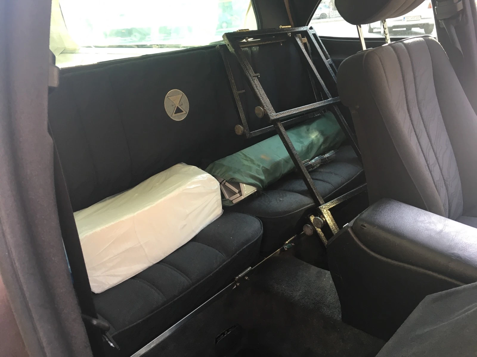 Mercedes-Benz E 290  - изображение 4