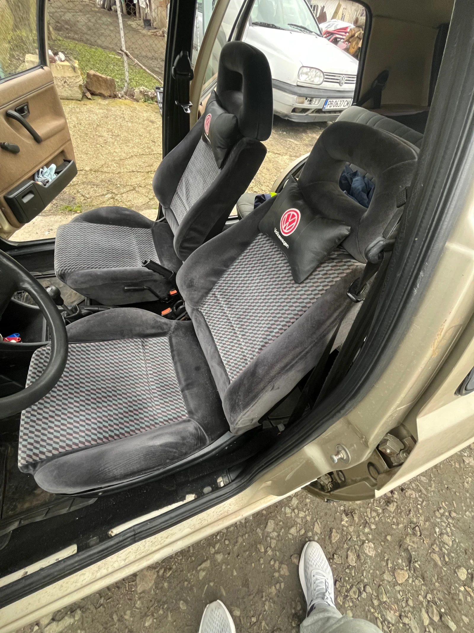 VW Golf 1.6 карбуратор - изображение 10