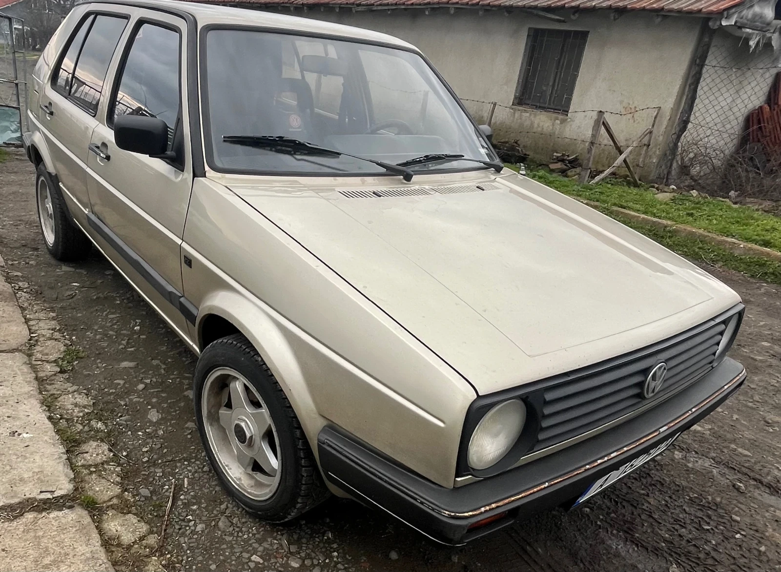 VW Golf 1.6 карбуратор - изображение 4