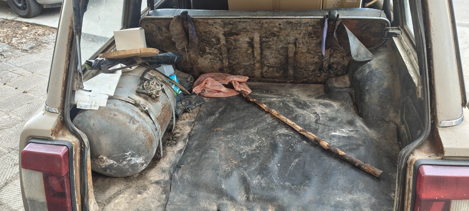 Lada 2104, снимка 5 - Автомобили и джипове - 53801859