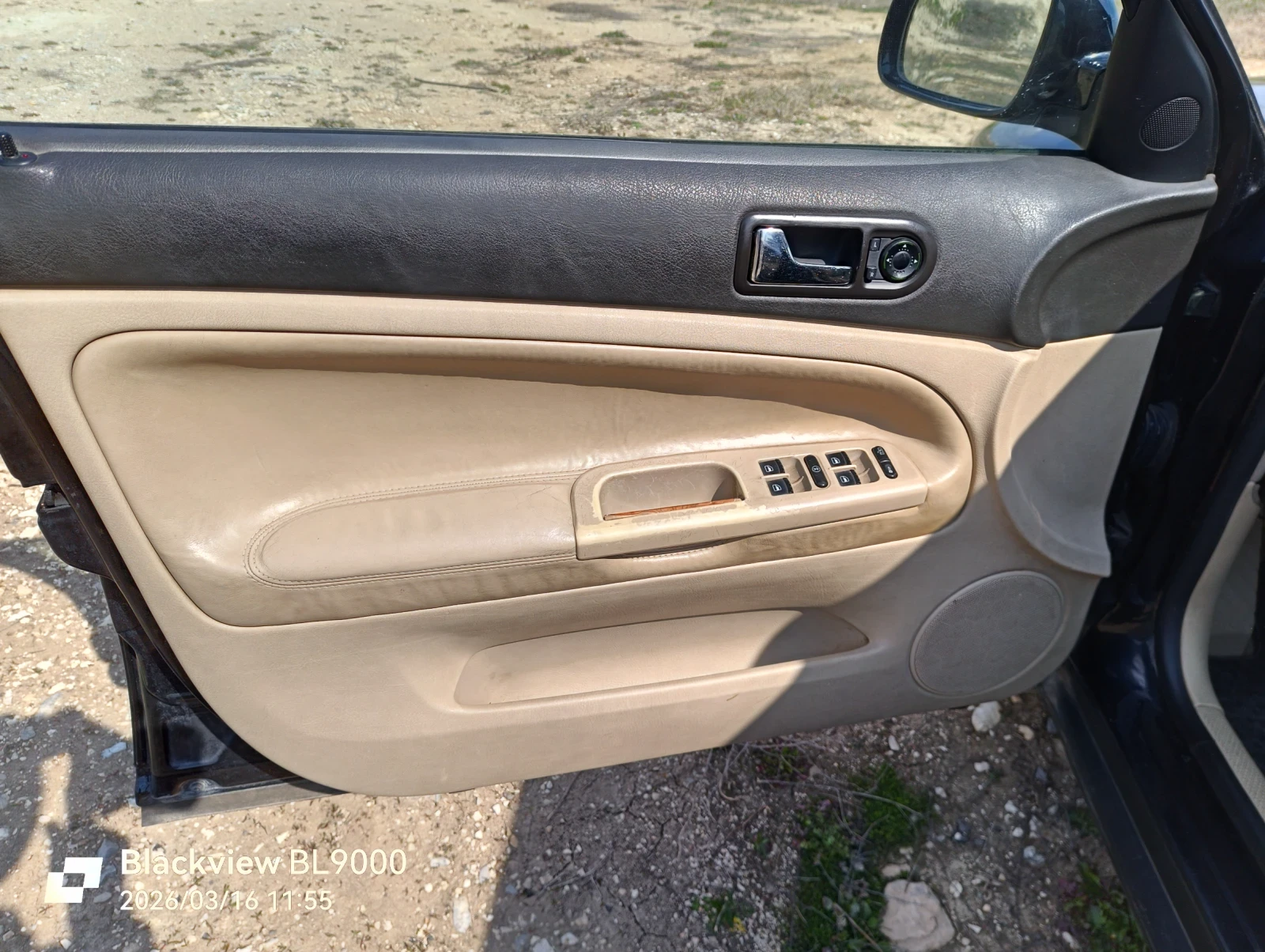 VW Passat 1, 9 TDI, снимка 13 - Автомобили и джипове - 53858445