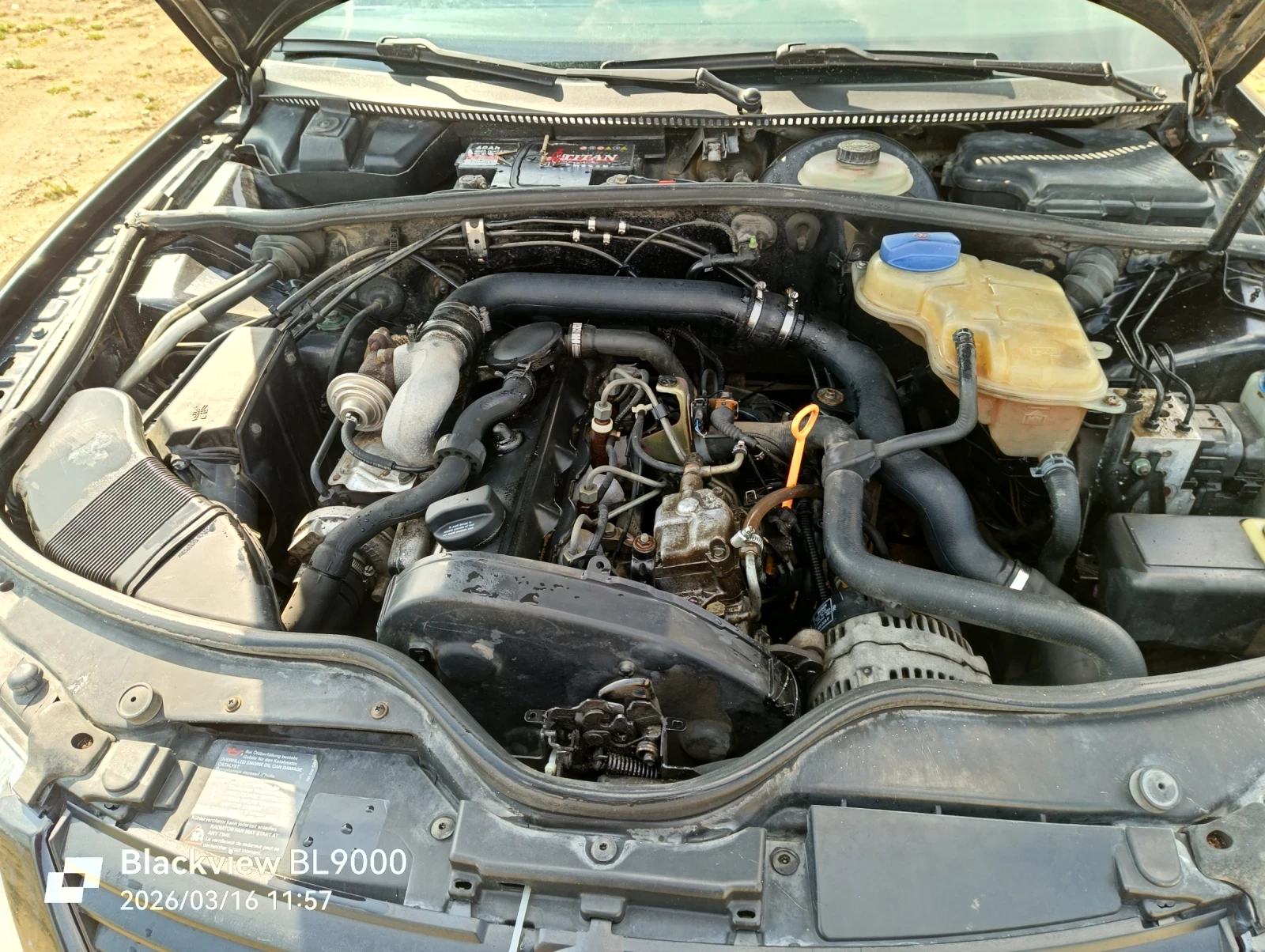 VW Passat 1, 9 TDI, снимка 5 - Автомобили и джипове - 53858445