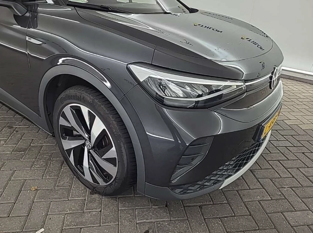 VW ID.4 77 kWh 1st Edition, снимка 13 - Автомобили и джипове - 53985301