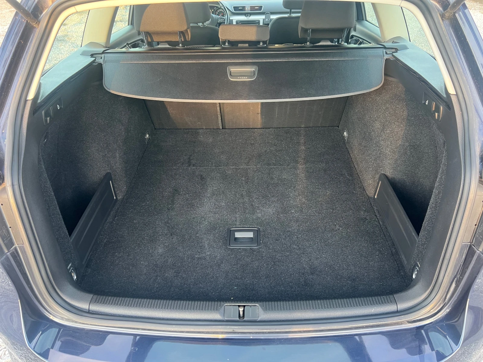 VW Passat, снимка 7 - Автомобили и джипове - 54046538