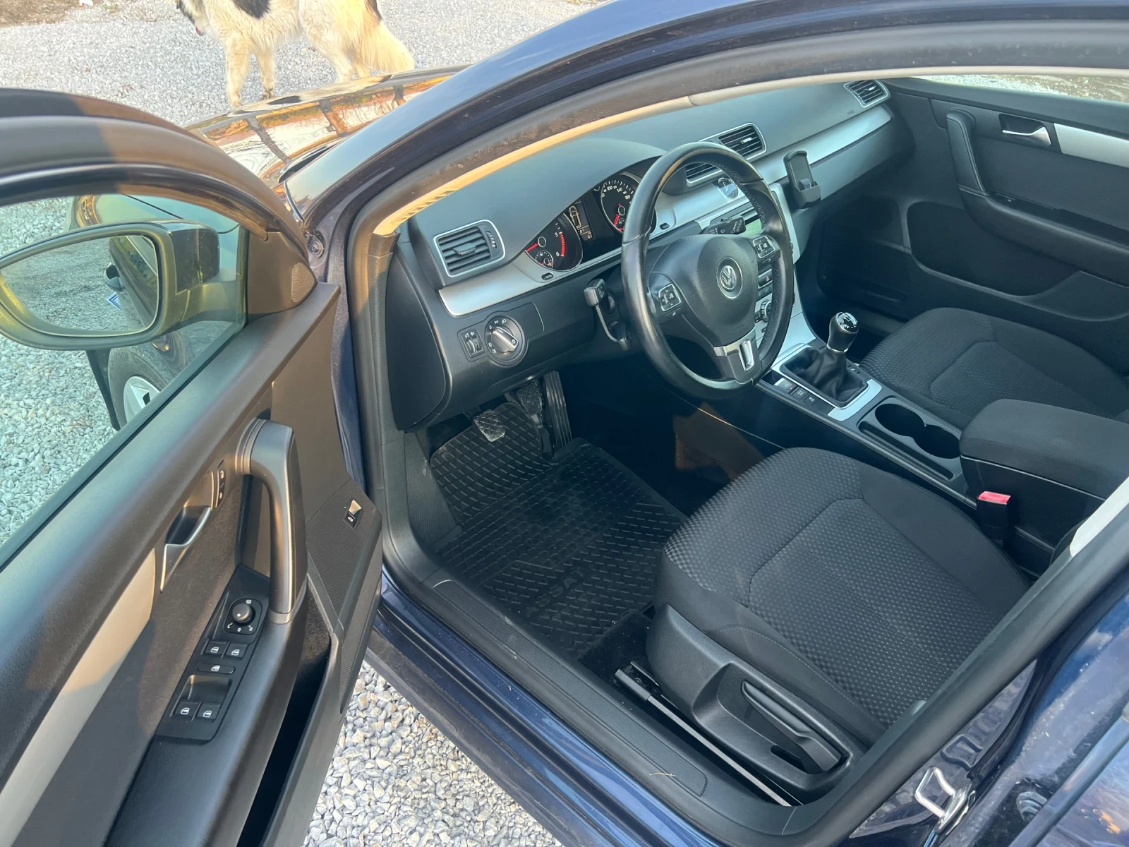 VW Passat, снимка 13 - Автомобили и джипове - 54046538